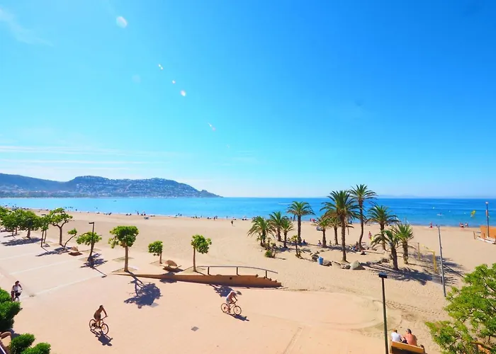 Apartmán Platja De Roses-7 By Interhome *