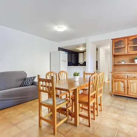 Apartment Platja De Roses.7 *